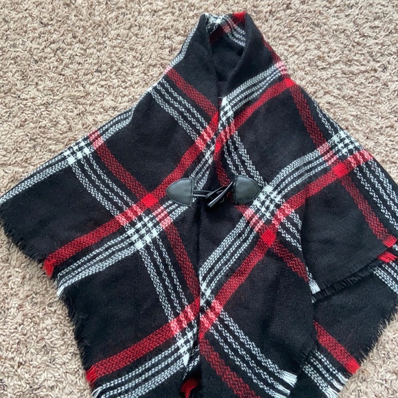 Girl plaid shawl 2-3T - Picture 1 of 3